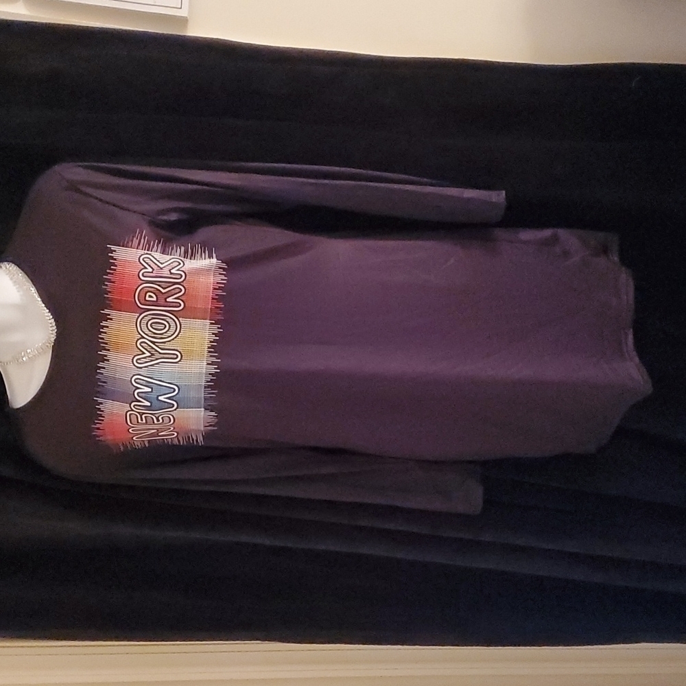 New Women's Black New York Long-Sleeved Mini Dresses Sizes S and M - Picture 2 of 6